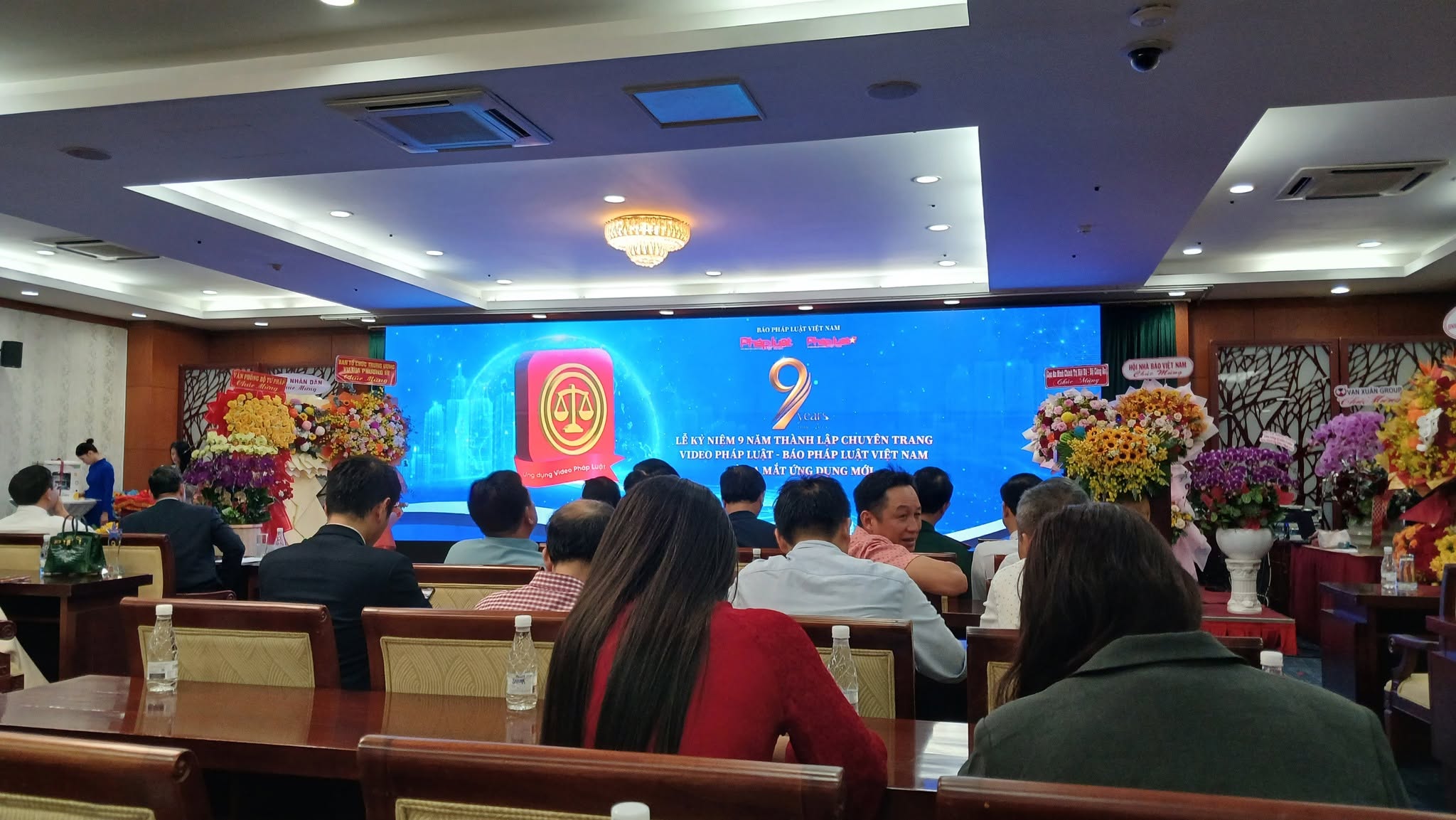 Giá trị cốt lõi và cam kết