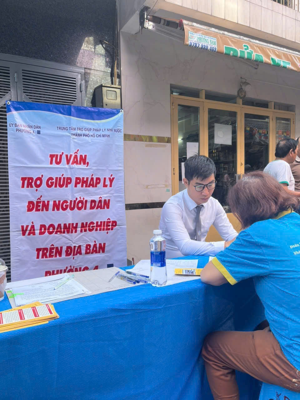 Luật Sư Đất Đai và Luật Đất Đai: Vì Quyền Lợi trên Mảnh Đất Thiêng Liêng